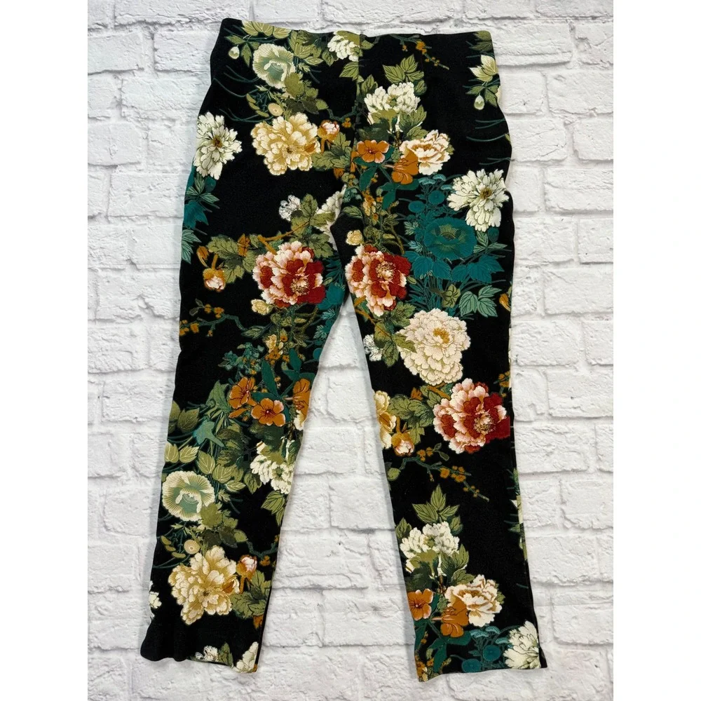 Chico's Brigitte So Slimming Pants Women 0.5 Black Floral Excellent Ankle Crop